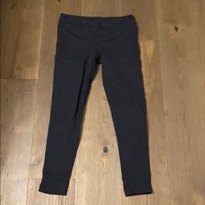 Black Aritzia Parklife size M leggings